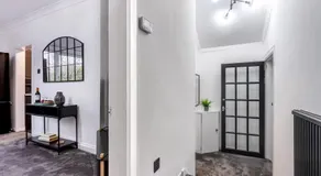 Modern 3-Bed Apartment, Free Parking, Glasgow - Image 5