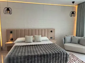 Opulenz DraxHall - Image 2