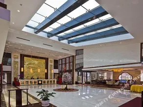 Jinling Nanlin Hotel - Image 5
