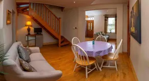 Isle of Erne Escape - Lakeside & Town Location - Image 3