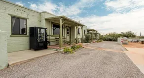 Sagebrush Inn - Image 2