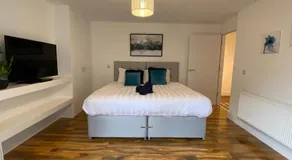De Parys Self-Catering Flat 2 in Bedford - Image 2