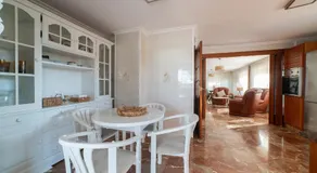 Las Palmeras - Image 3