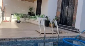 villa pools bbq lounge - Image 5