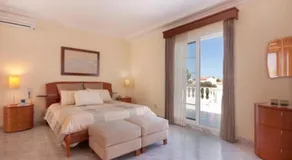 Villa Savanna Spacious villa with private pool near the beach - Image 4