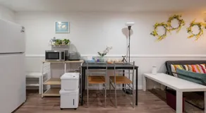 Comfy Private Basement- Scarborough - Image 5