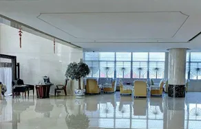 Longquan International Hotel - Image 4