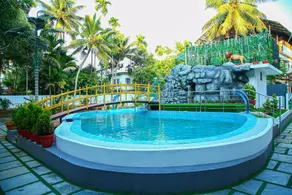 Lake Palace Family Resort Kumarakom - Image 2