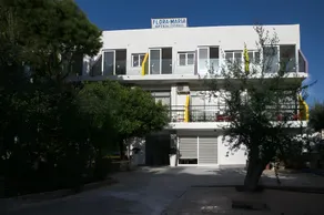 Flora Maria Hotel - Image 2