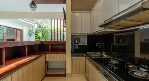 Puji Villa 3 in the heart of Berawa Canggu - Image 2