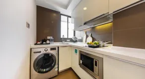 Starr Hotel and Serviced Apartment -Shanghai Jing'an Railway Station - Image 4