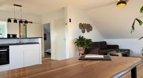 Zentrale Lage, kostenlos Parken, ideal für Pendler, Kinder und Haustiere willkommen!! - Image 4