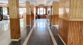 Hotel Traveller Inn & Prathak Restaurant - Image 5