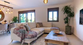 Villa close to the beach. - Image 2