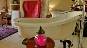 Annie's Boutique Guesthouse and Garden Spa - Image 4