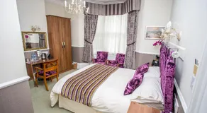 Park Lodge Guest House - Image 2