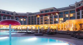 Lighthouse Golf Resort & Spa Apartments - Image 3