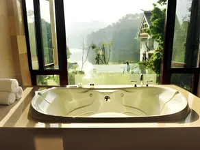 Mei Zi Lake Resort Pu'er - Image 5