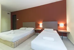 Hotel Gran Central - Image 2