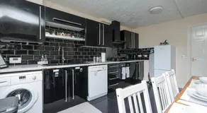 Chatham House Kent By Smart Corporate Stays - Image 4