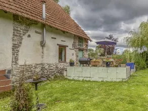 Cottage in Saint-Clair-sur-lElle - Image 3