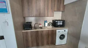 Renovated 2 BR - Seep 7 - City Center - Balcony - Free Parking - Image 5