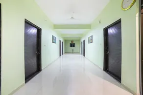 OYO 70063 Murlidhar Guest House - Image 2