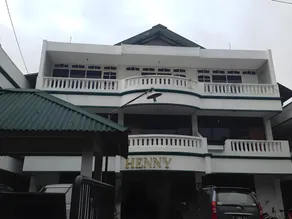 Henny Executive Homestay - Image 5