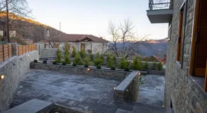 Rentinia Inn - Image 5