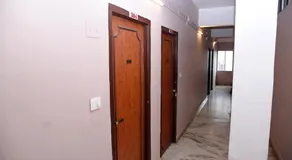 HOTEL LAKE VIEW - Image 4