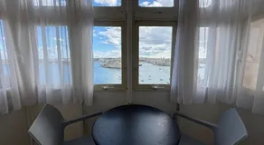 Grand Harbour Hotel - Image 4