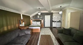 Riwaner Hotel - Image 3