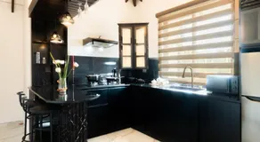 Peak Heaven Apartments - Image 3
