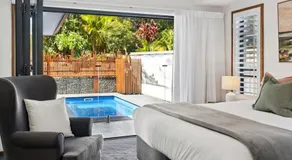 La Playa - Pool, Gym, Fire Pit, pets OK - Image 2