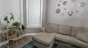 Chicago Avenue Inn - Image 4