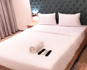 PRINCE HOTEL - Image 4