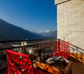REWAT RESIDENCY INN - Image 2