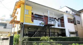 Artist's Studio - Image 4