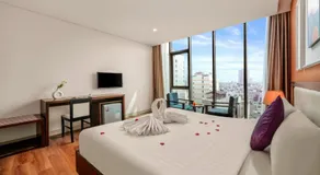 Catia Green Hotel Pool - Image 2
