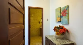 Charming Colonial Countryside Home with Wifi - Image 4