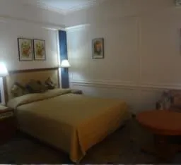 The Hotel Airport - Image 2