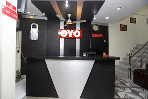 Super Hotel O Raj Palace - Image 4