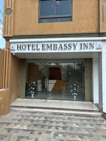 Hotel Embassy Inn - Image 2