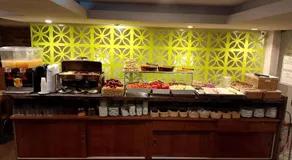 Downtown Santana Hotel - Image 4
