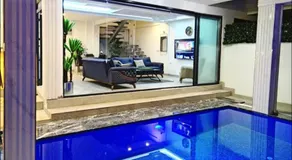 My Palace Villa Heated Pool - Image 4