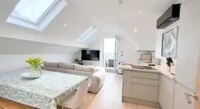 St Annes Beach Apartments - Image 3