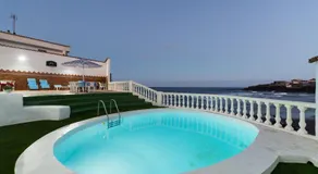 Villa Coki Deluxe - First line of the beach - Image 3