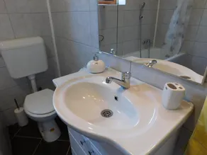 Vacation Hous HOME - Image 3