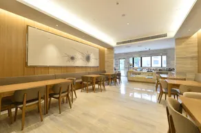 Ji Hotel Shanghai Jindu Road - Image 4