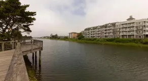 RIVERWALK SEASIDE- Walk to Beach, Seaside Beach Condo, Pet Friendly, Sleeps 6 - Image 3